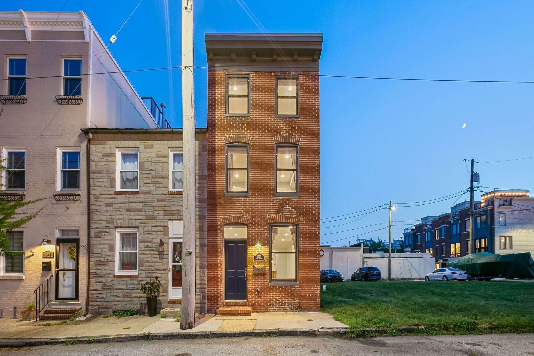 6. Townhouse at Locust Point Townhome 1637 Cuba Street Baltimore, Maryland 21230 United States